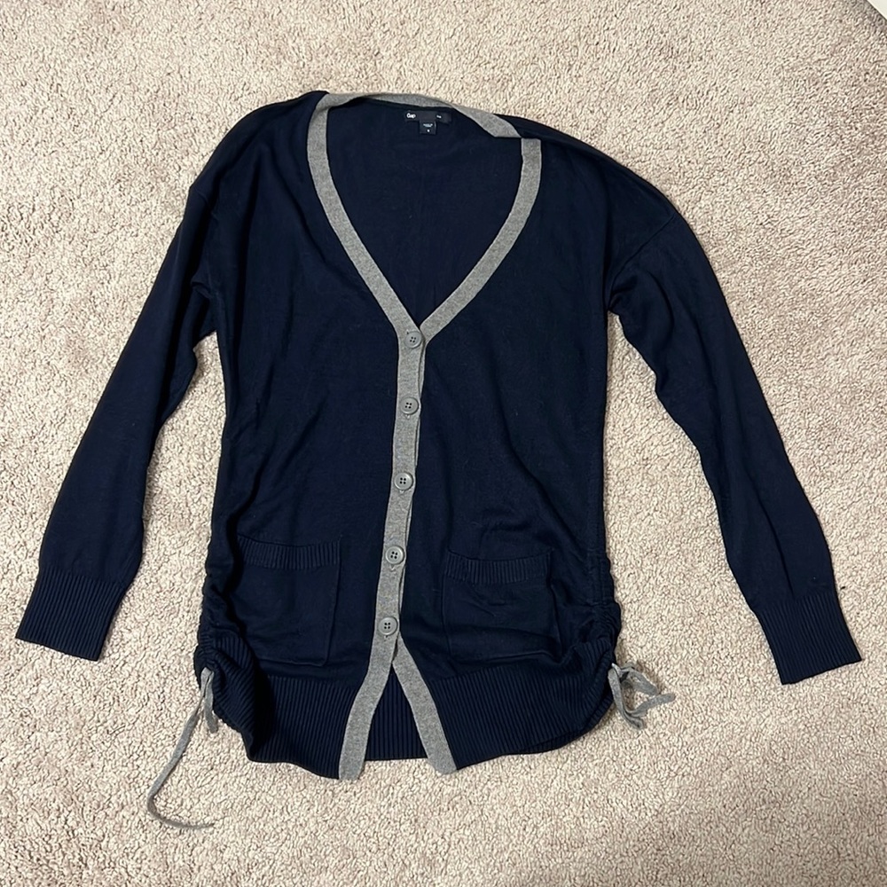 Gap V-Neck Button Up Sweater - Size Small